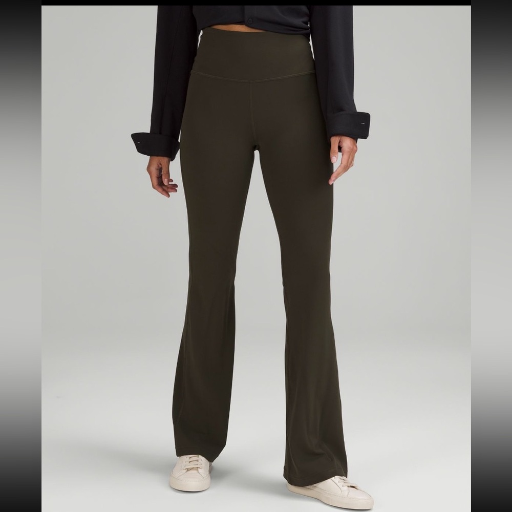 lululemon Groove Super High Rise Flared Legging Pant Short 28” Dark Olive Green
